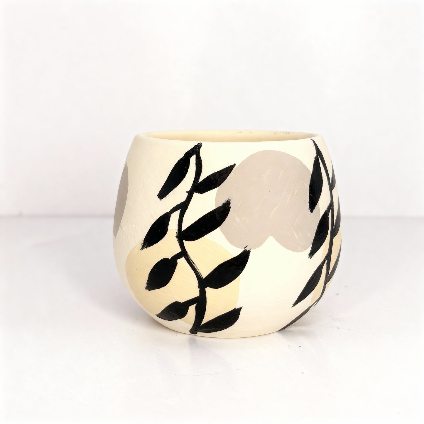 Botanical Hand-Painted Terracotta Pot – Cream (10 cm)